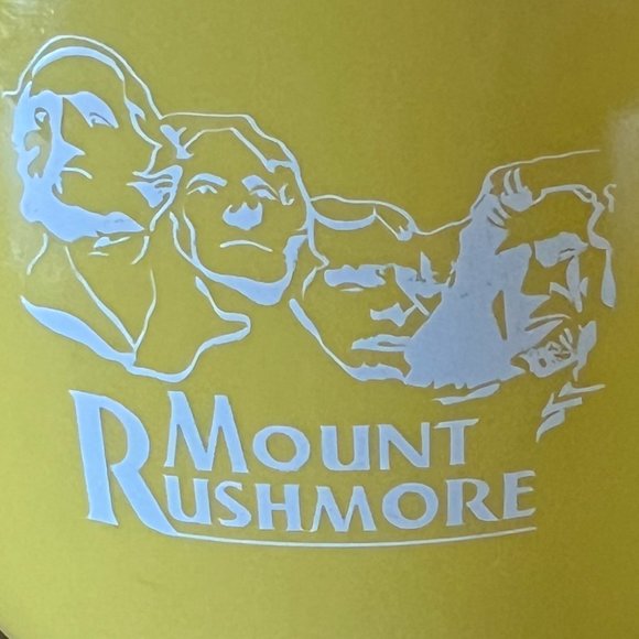 Vintage Mount Rushmore Mug ~ Made in USA of 100% Corn Plastic by Quick Point - Picture 3 of 7